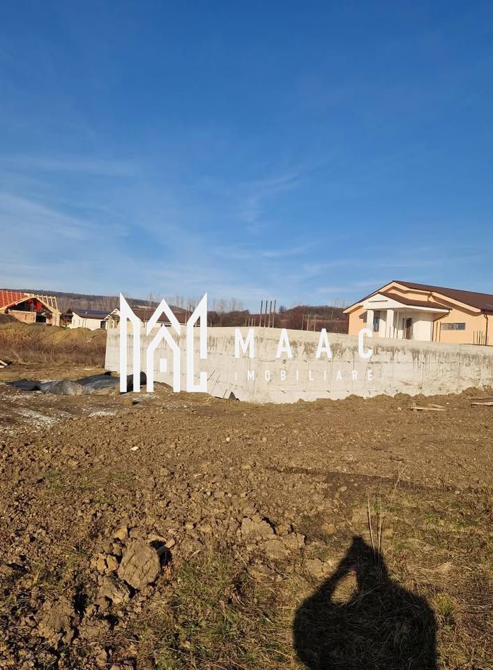 Teren 592 mp | Fundație | Autorizații la zi | Panoramă superbă-Zorabia Teren 592 mp | Fundație | Autorizații la zi | Panoramă superbă-Zorabia
