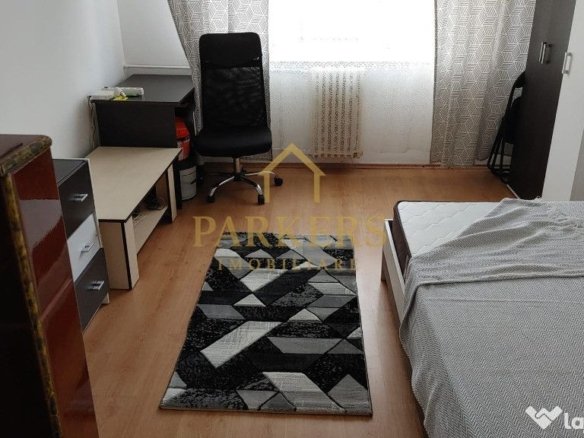 b9e76256fd21454eba1c6aabb46c8e14