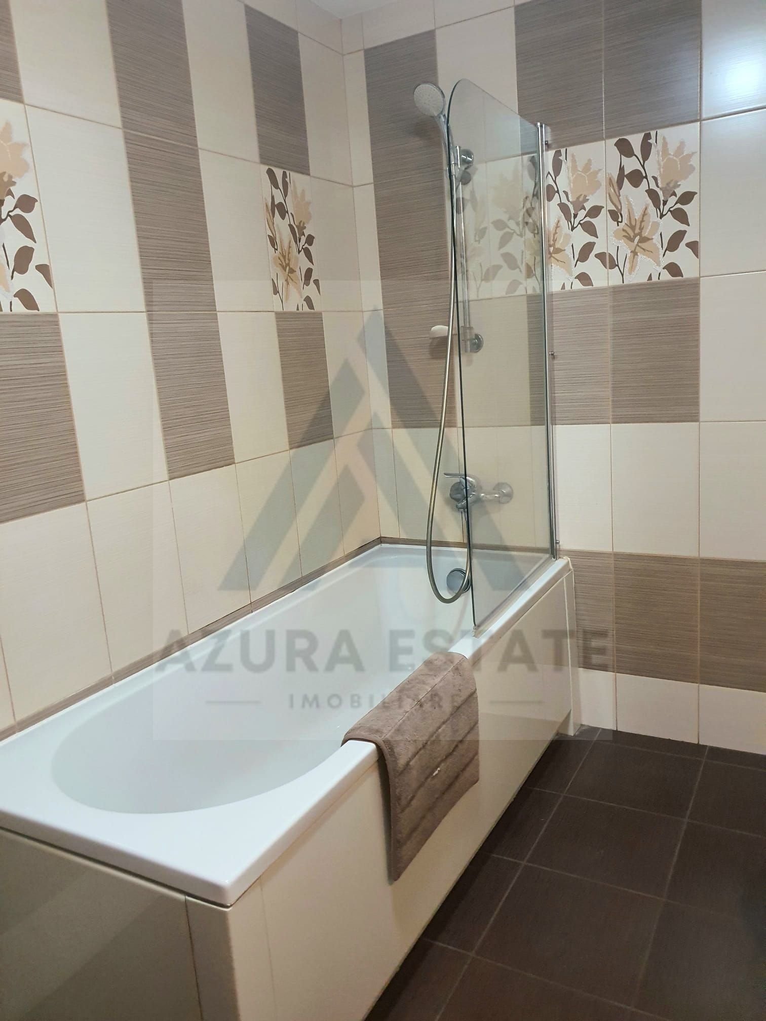 c7fe29da3e7f470089d8ab1ae14b0cbb