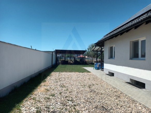 db5ef4cfc46441fabc2c69abf8c40593