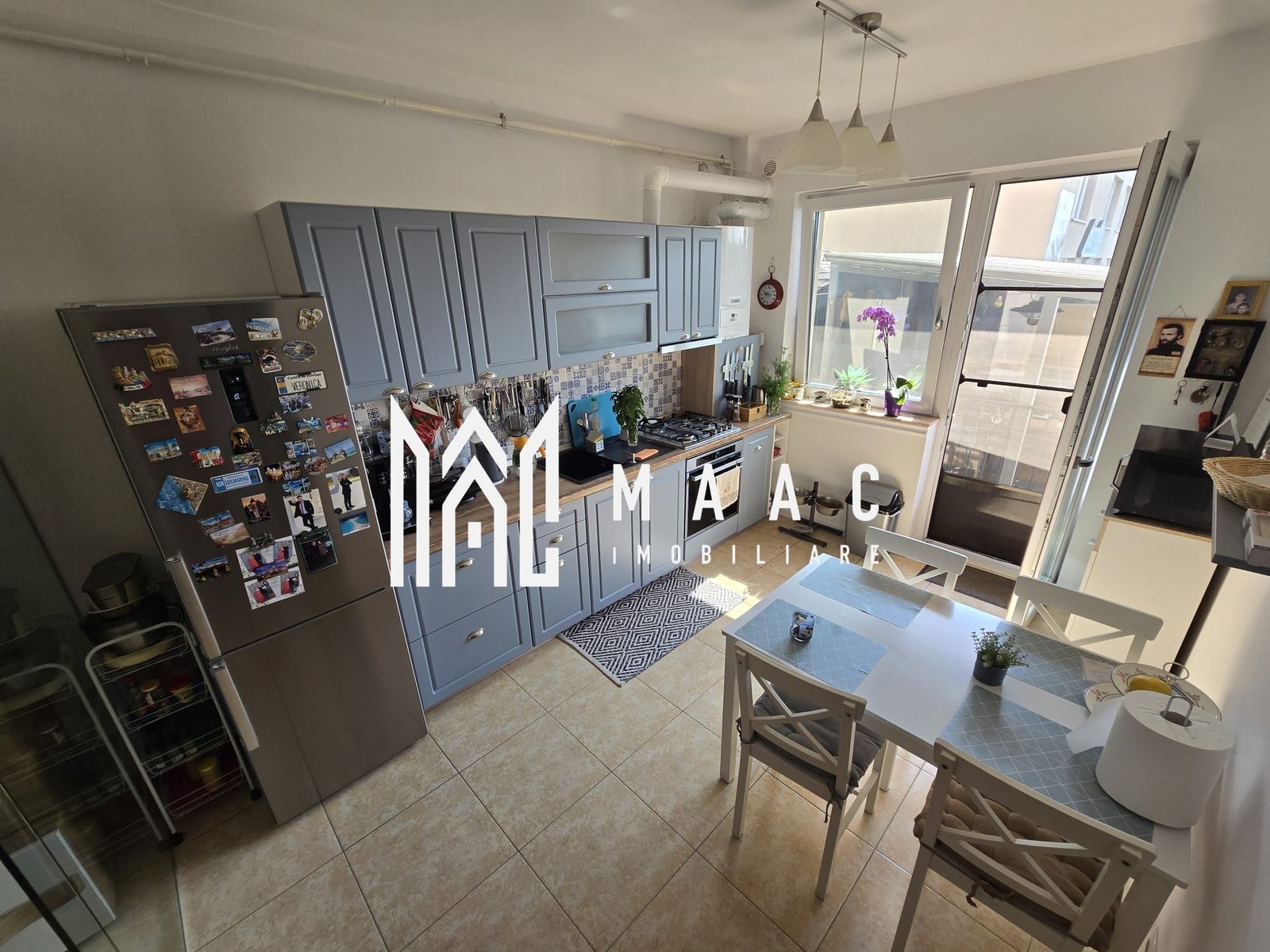 df6e4cb983e7423a9db2e3a364287bcd