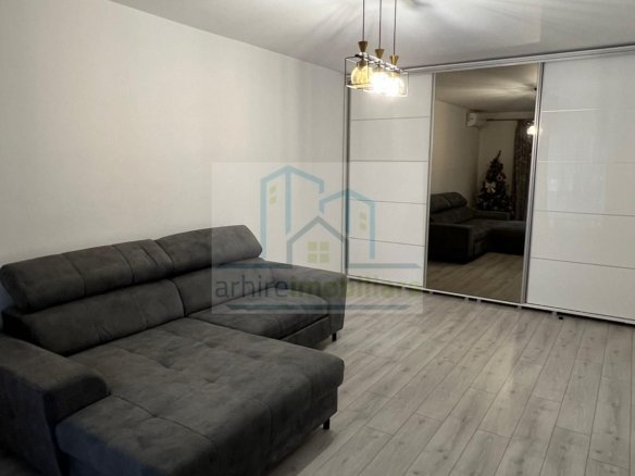 e1fc5318a37b45b1812676be938fc51d