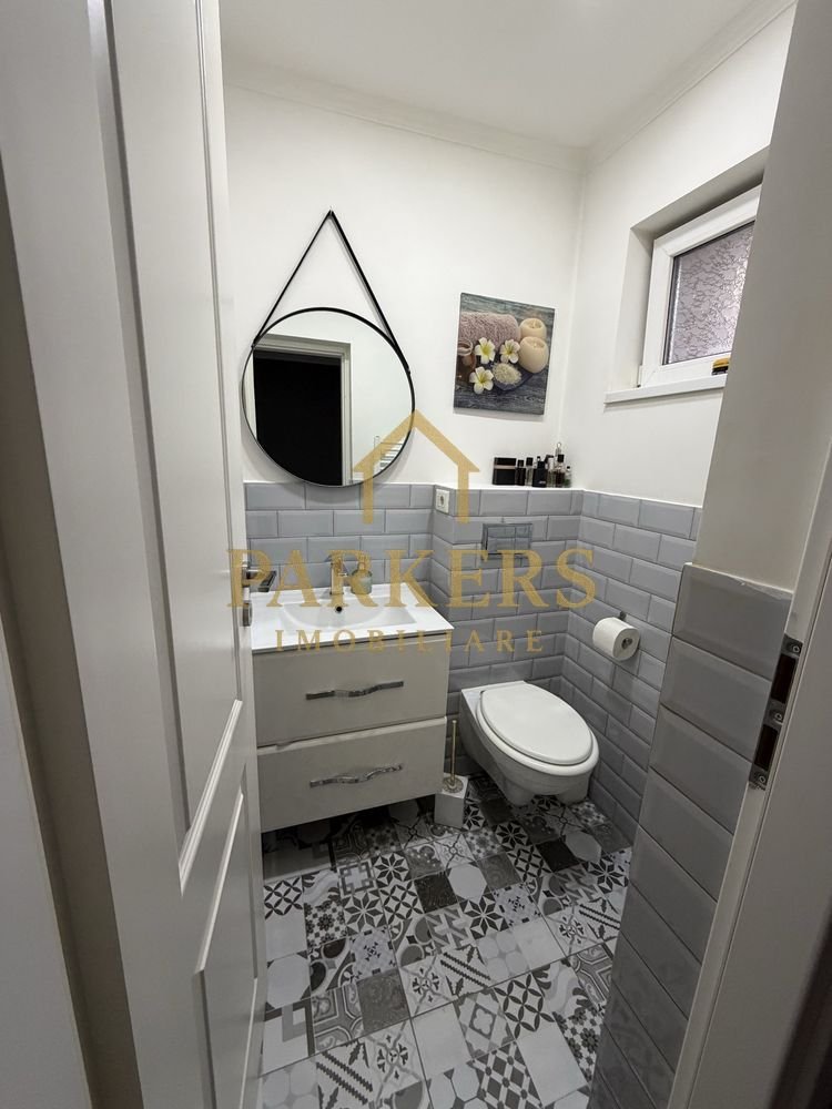 f65f9952d5d54bafaefdd1b4fab7c34d