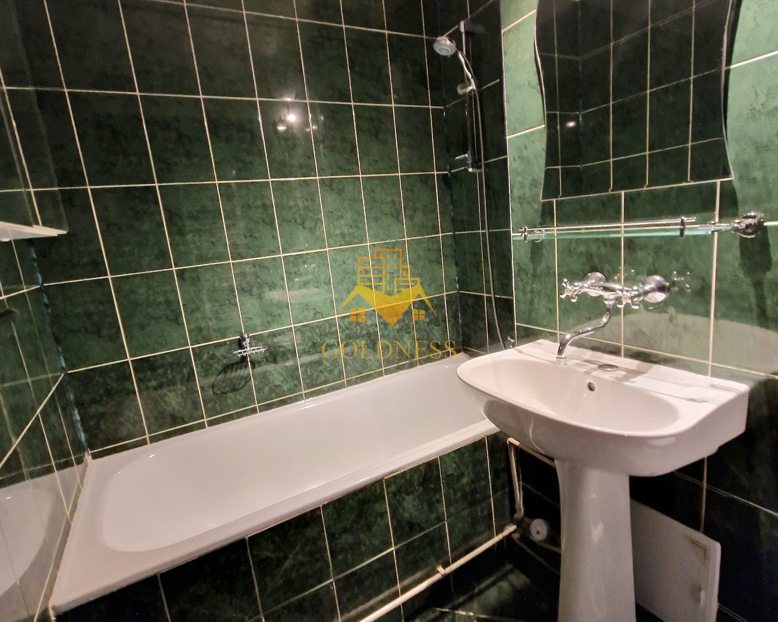 02cf1c3cf1be4c16917332f96e22aec9