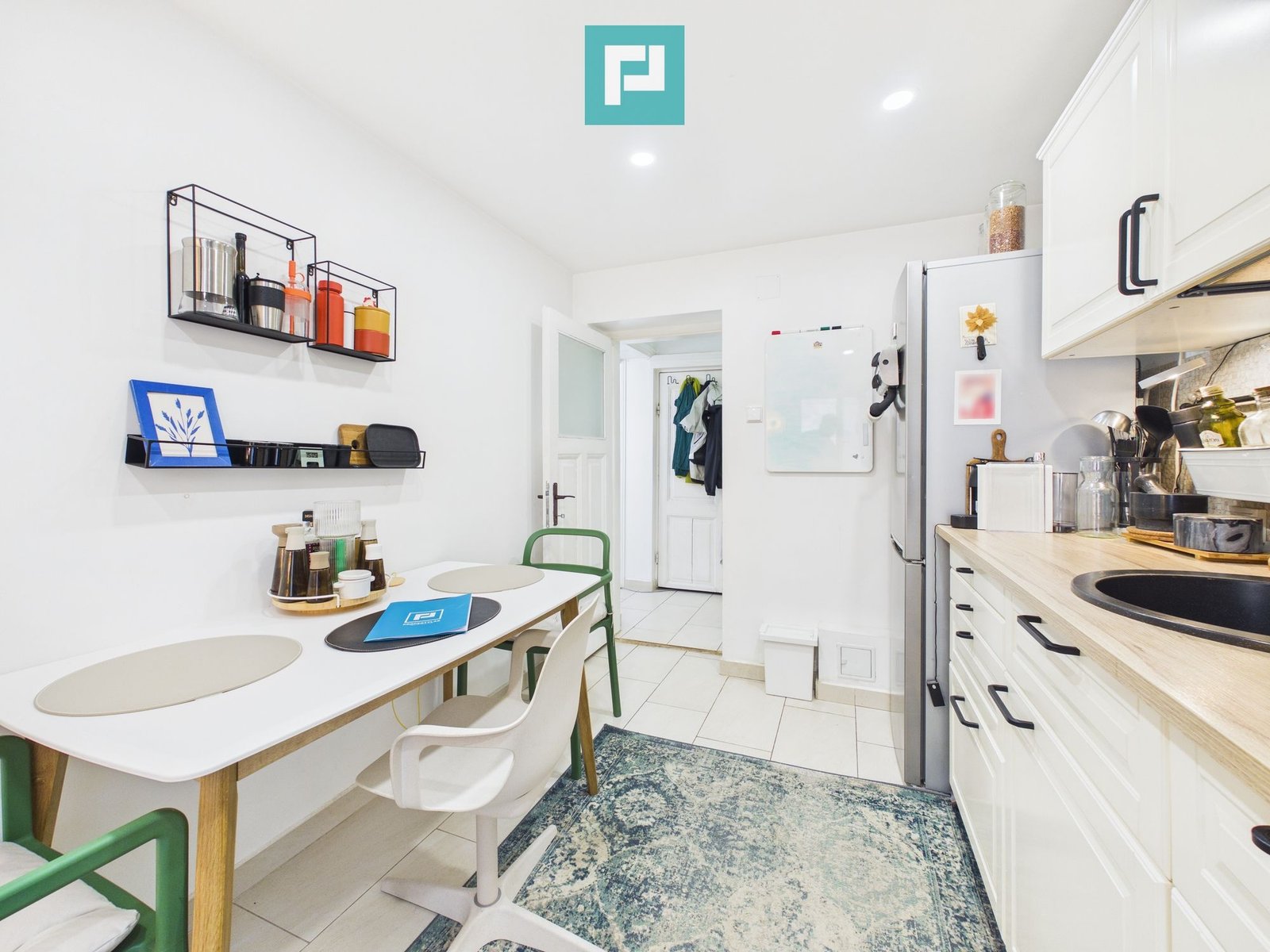 02fcd736690a49c6a1b65a7d7feba90b