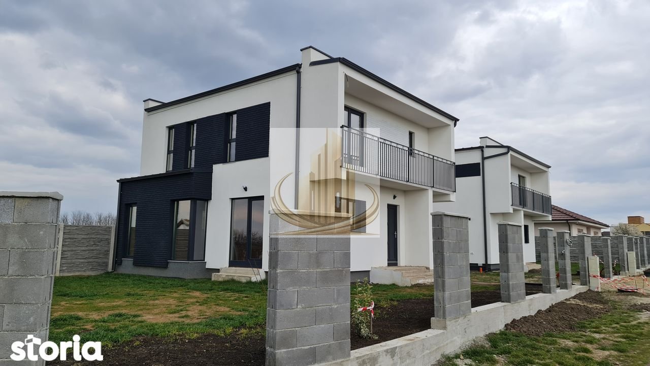 03e52bd6e7994af99228b4fe3da5d5c6