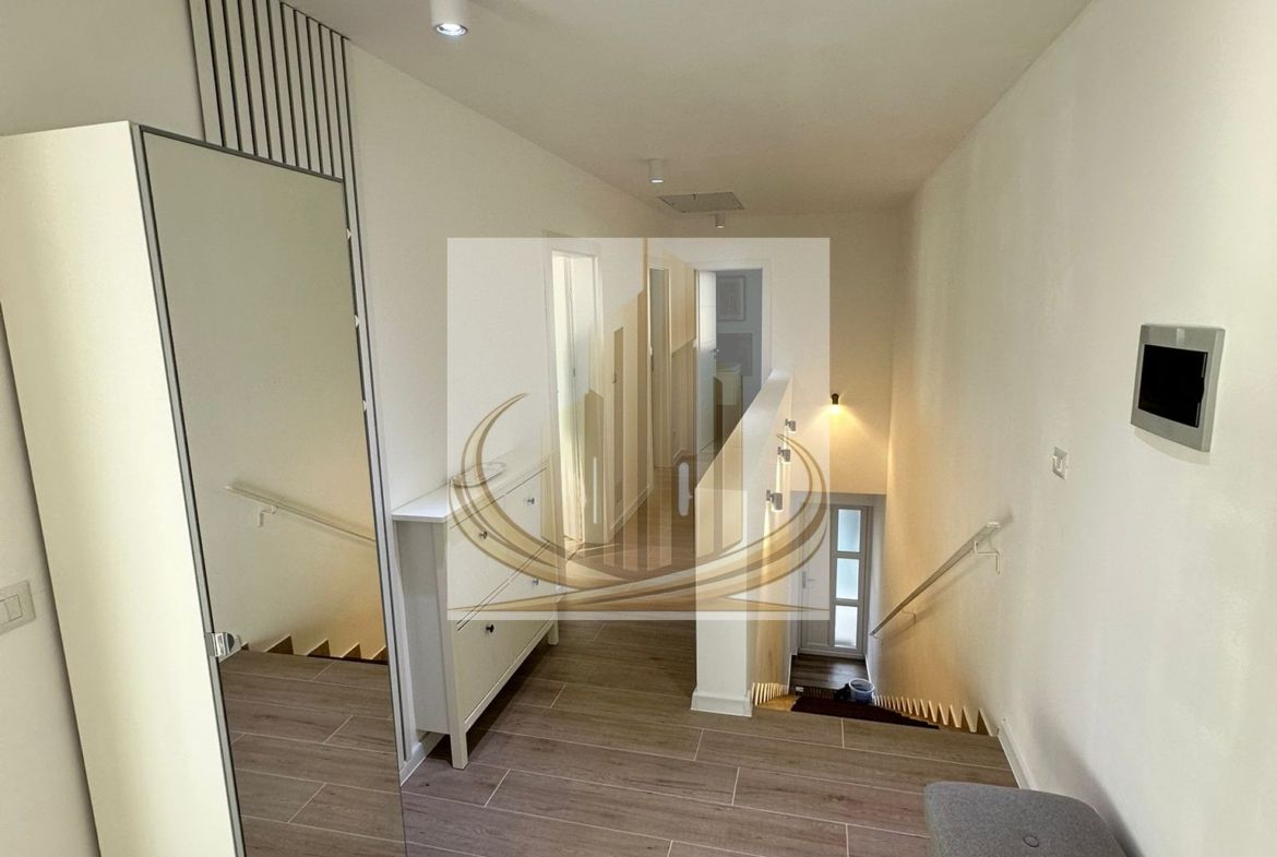 Apartament 3 camere, prima închiriere, 95 mp – terasă mare, Dumbravita