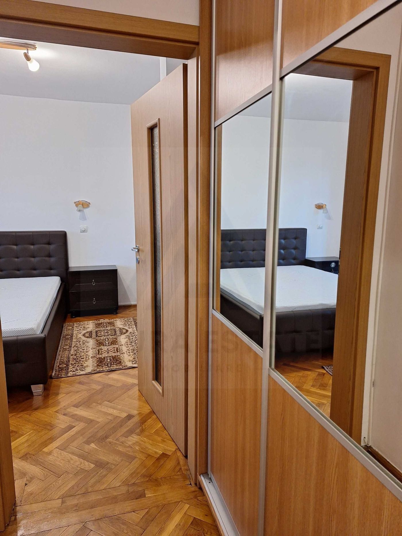 08f26f14e5814d5889df18c8056444f9-2 Apartament 84 mp utili 4 camere 3 dormitoare 2 balcoane zona Strand I