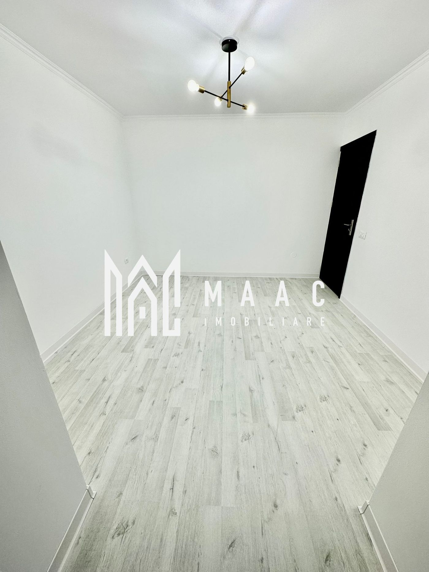SPATIU COMERCIAL RENOVAT|CENTRALA TERMICA PROPRIE| OSTROVENI
