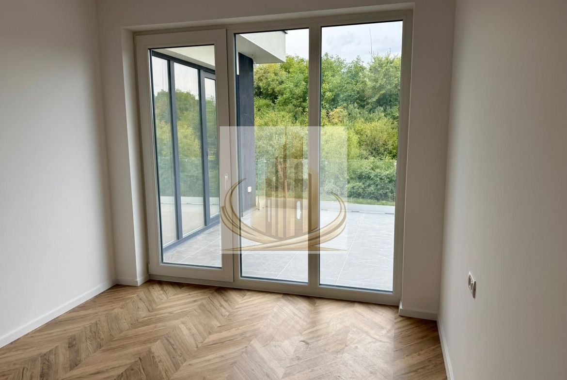Duplex modern, 135 mp, grădină amenajată–Dumbrăvița, zonă linistita