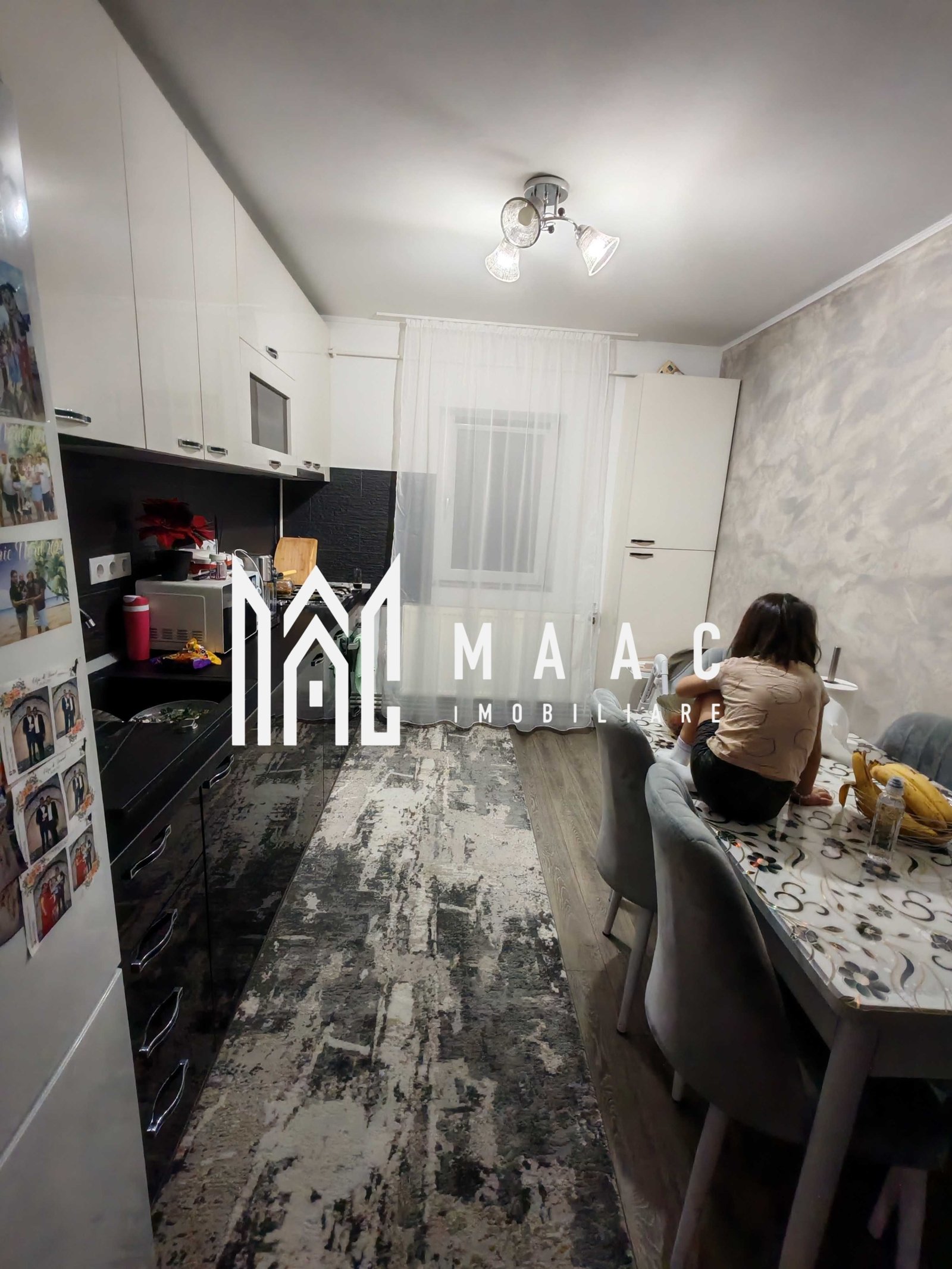 1b567d9a480c4328b7fdcbb224b346cc-1