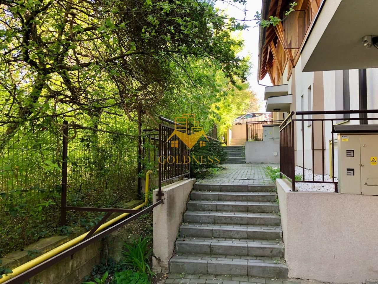 1c34d6045a984b22a9b997dfa59df95e