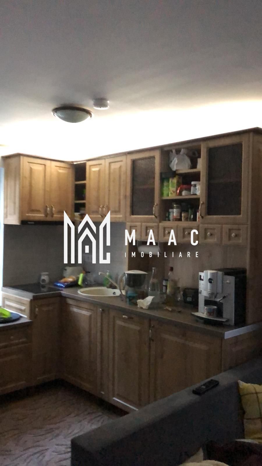 1eefc3cd819a4759b7e93009fb053b3f