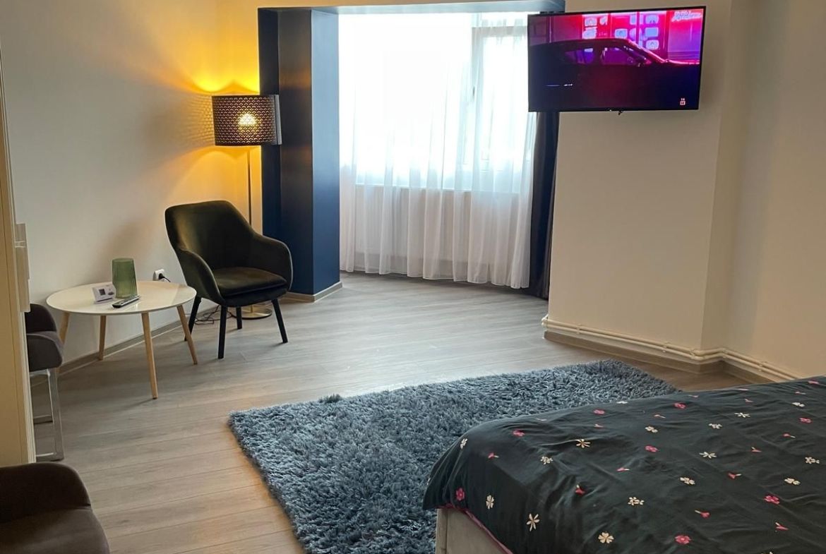 Apartament cu o camera – Faleza Dunarii, langa Union Jack, 44 mp