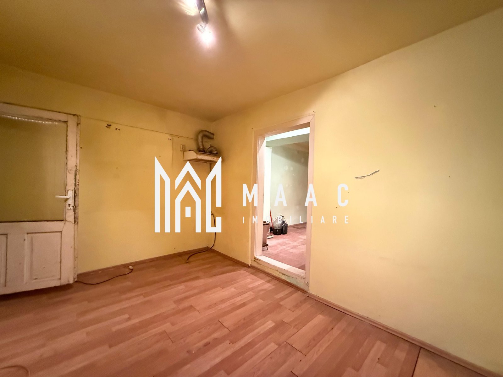 27981c6020b44f1eb9576ec8629fc817