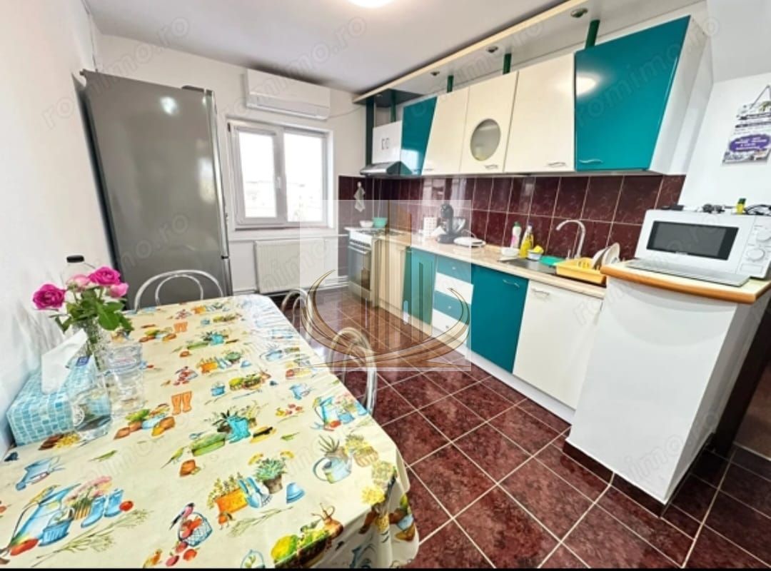 3aaa2ceb617b429fa71e3ebcfee36b05-1 Apartament 3 camere complet renovat, mobilat, poziție ideala Girocului