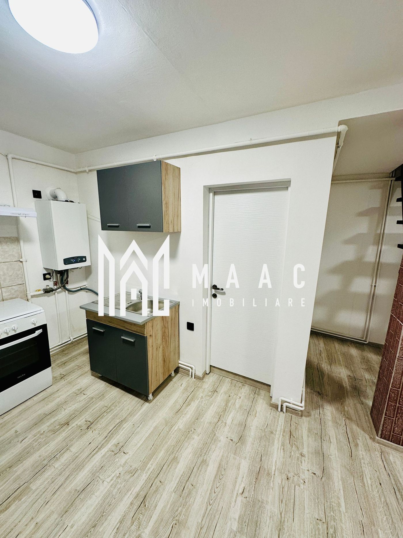 Mansardă pe două niveluri – 45 mp utili – Str. Semaforului, Vasile Aaron, Sibiu - foto 7