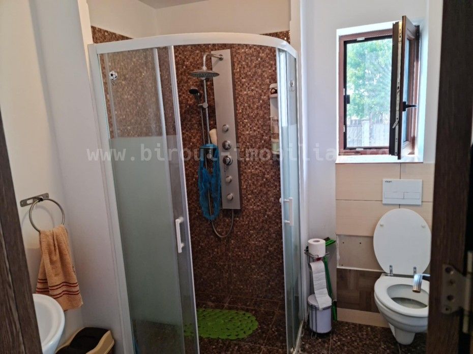 Vilă S+P+M+Pod – Cumpăna Zonă liniștită