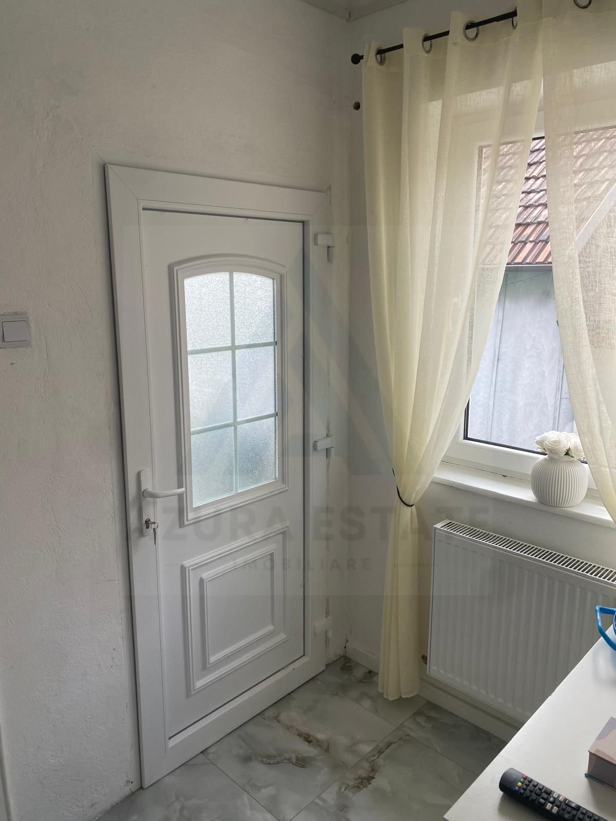 4e2b99ecfb0044fe949e04fbd5f8839e