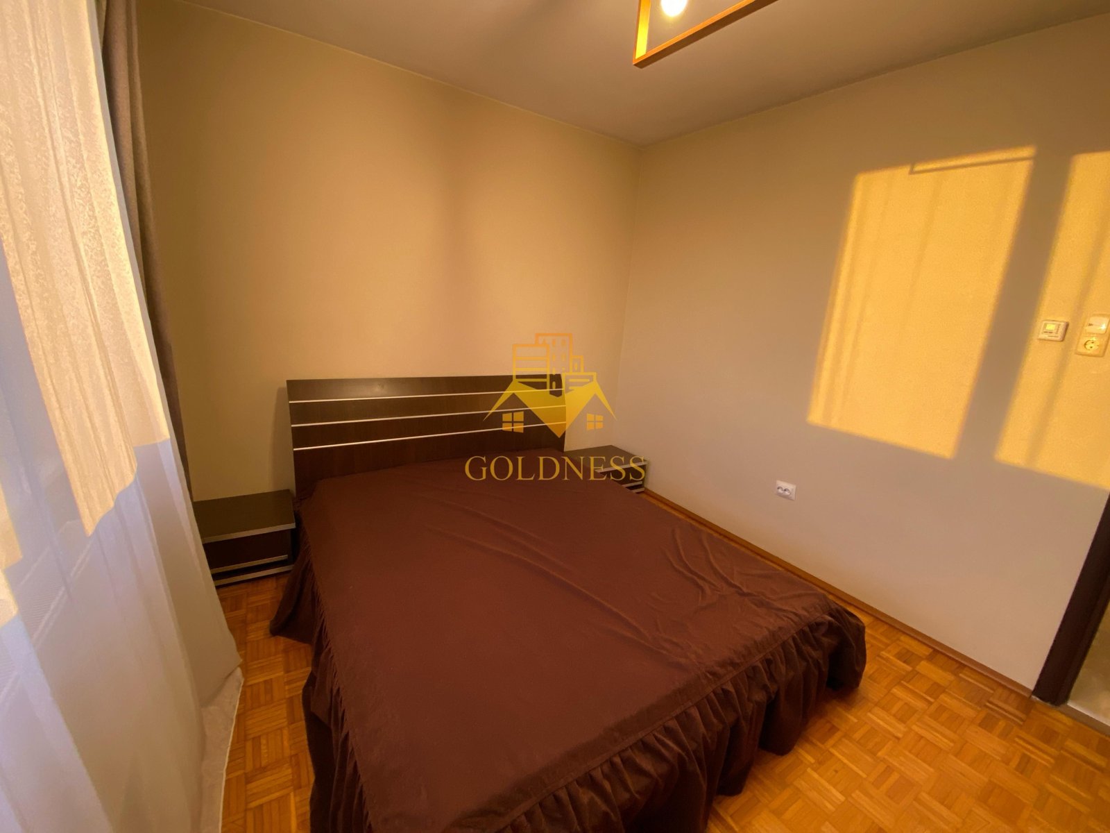 52e695110d214779acc2a23e576a7637-2