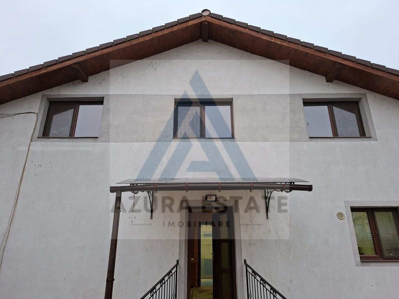 53dea32bc56a43a397a08796ba705631