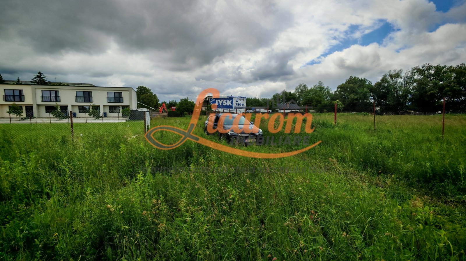 5a1f682d165d45a59bb5453d97f17f41-1