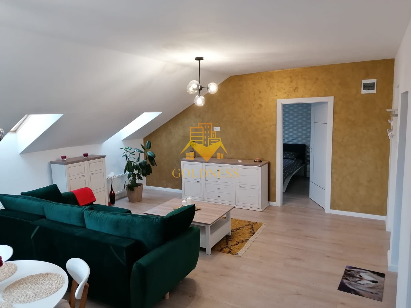 5b8319b73fee402f8e88ed5b0e052929