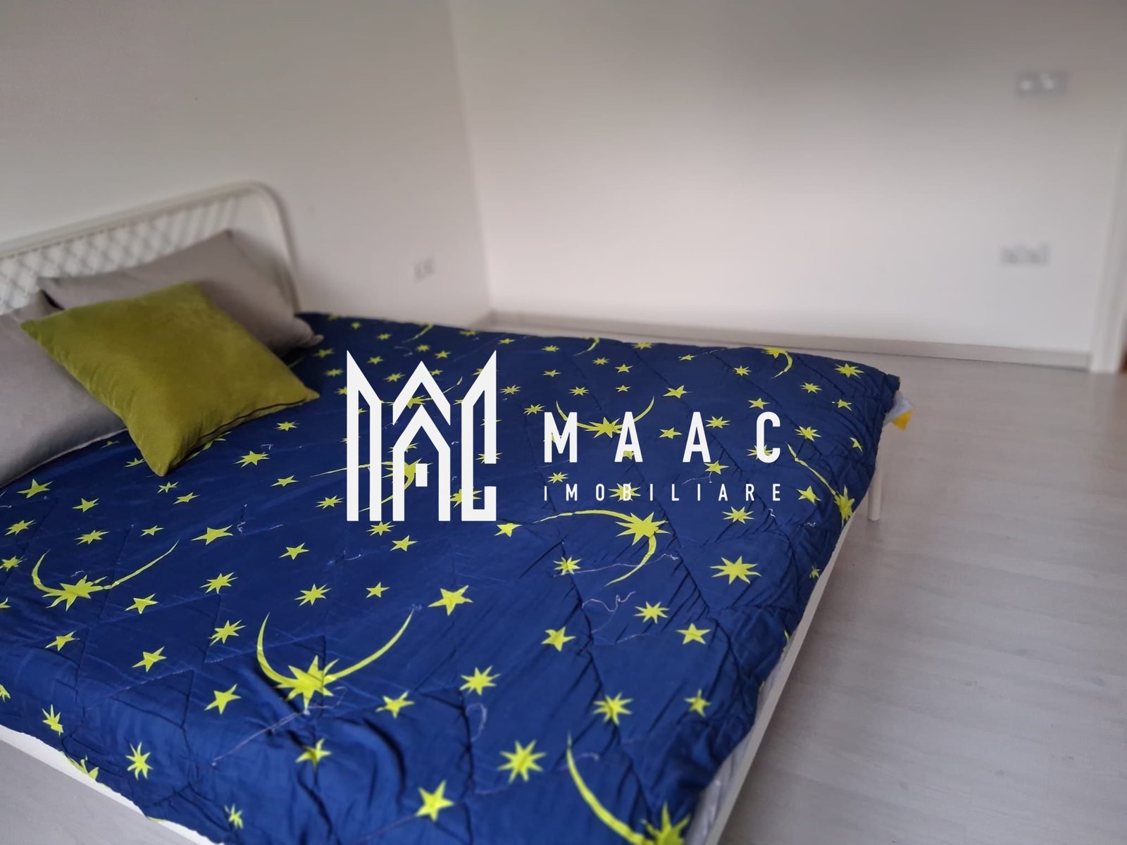 606f39b82f2e400bb17e2770a2569767-1