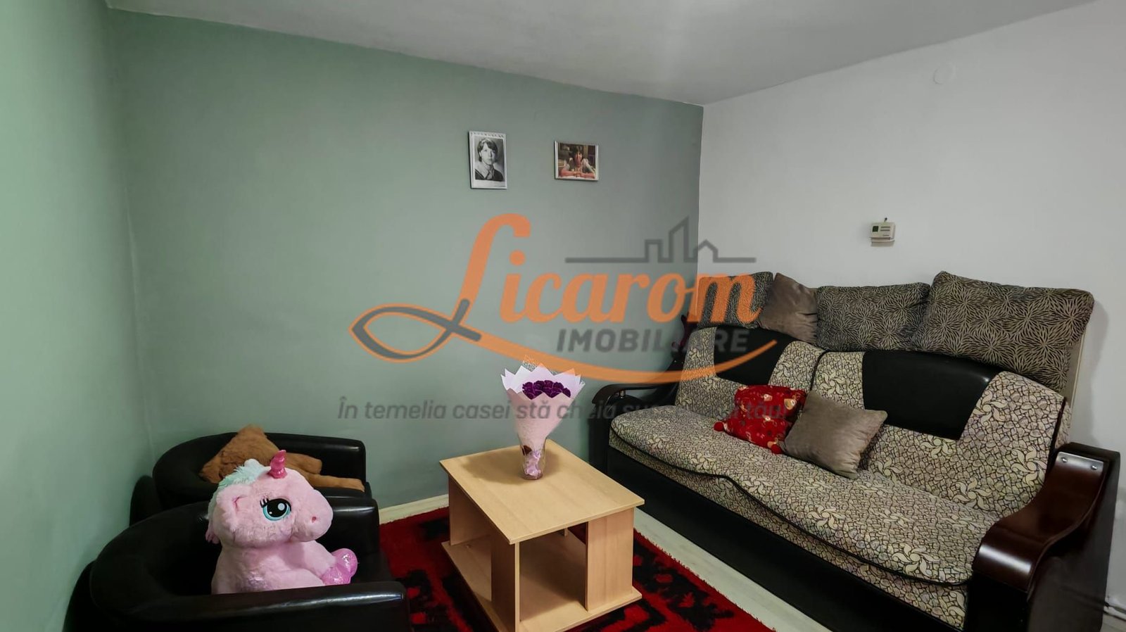 611802978ee64aaa923d0d753ba0fbca-1