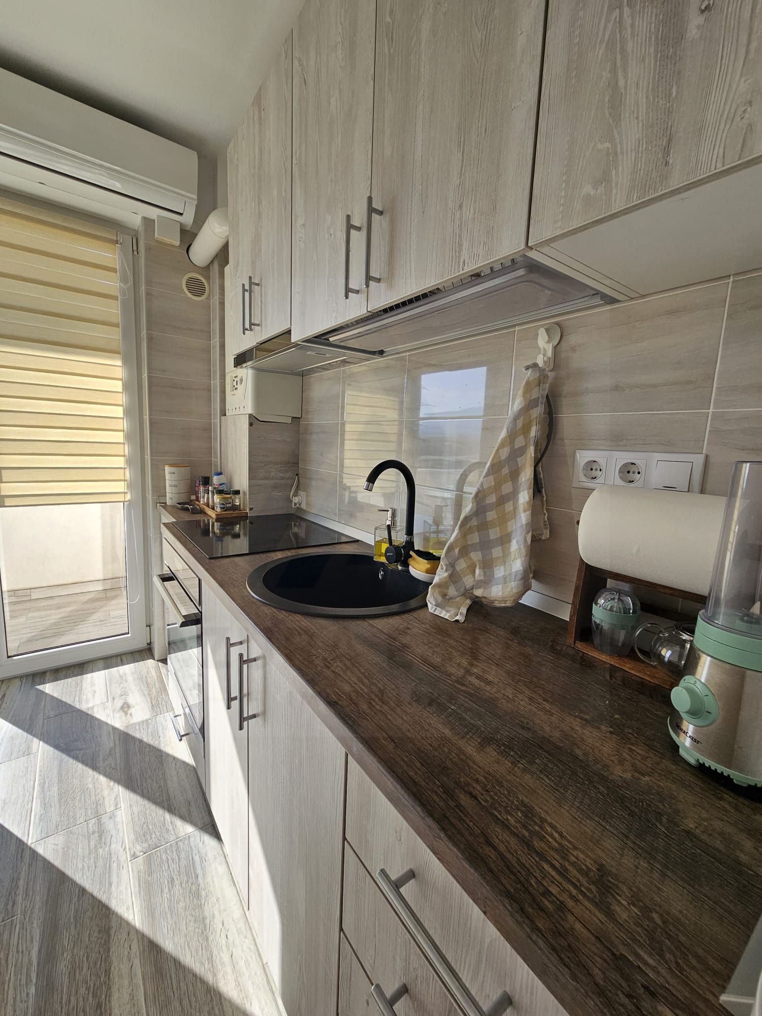 63002978e53c45d7a81d76a34307f785