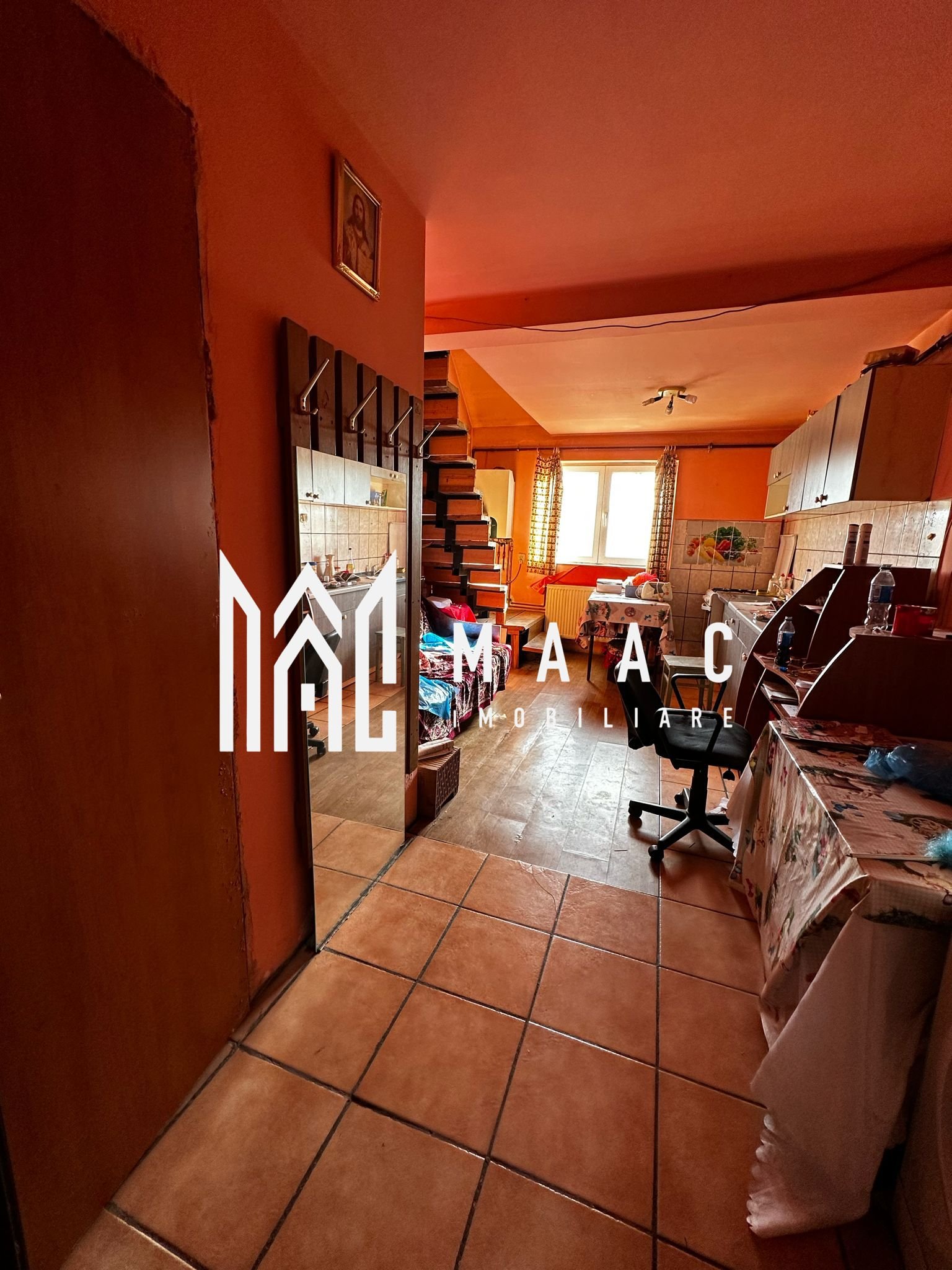 6668bee77d5540c2b8d72abe113c5640