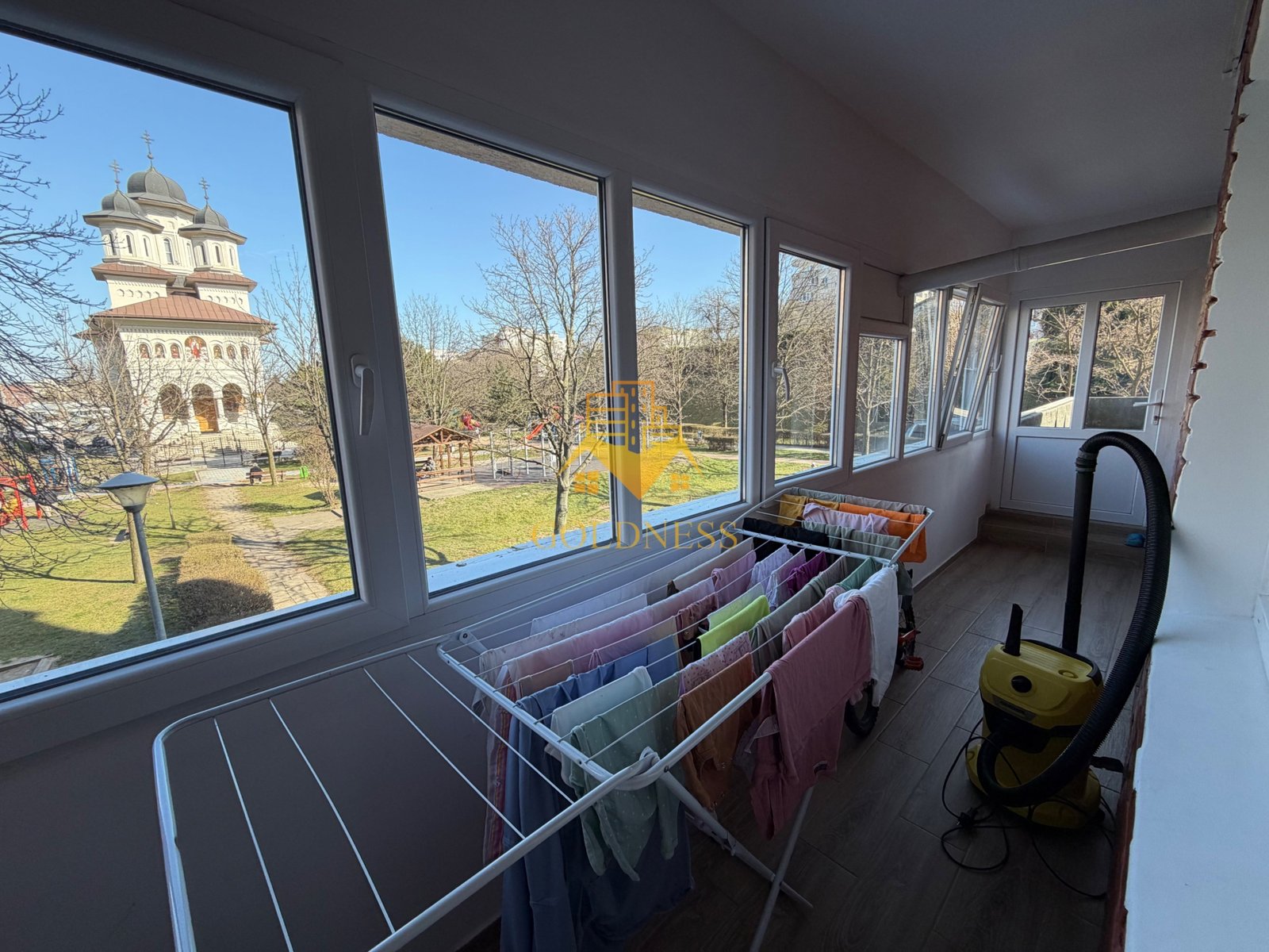 68d909c8101d4153abffae24f325d24d