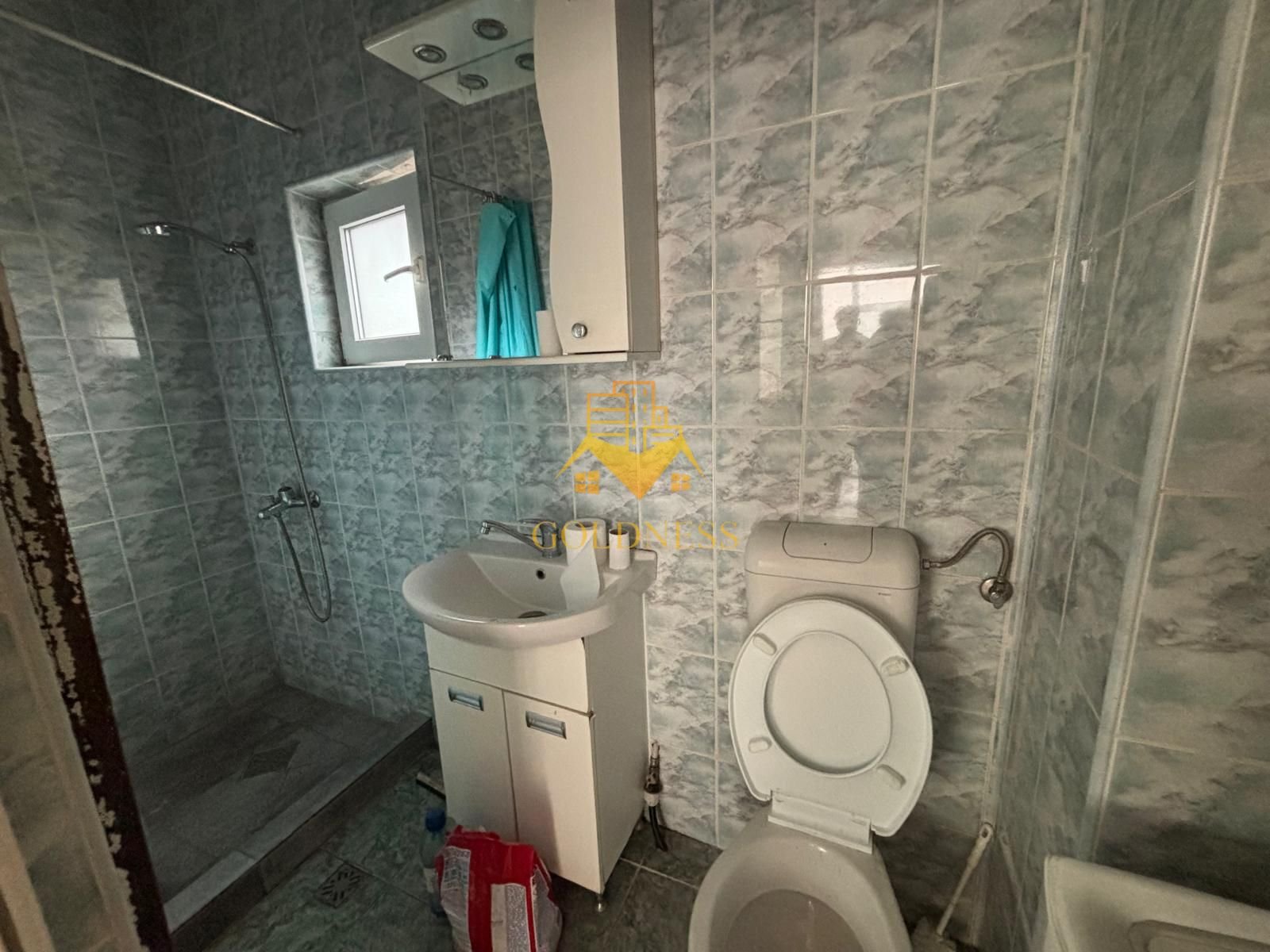 69a9a822ab8c425a9ecd353c76001b7c