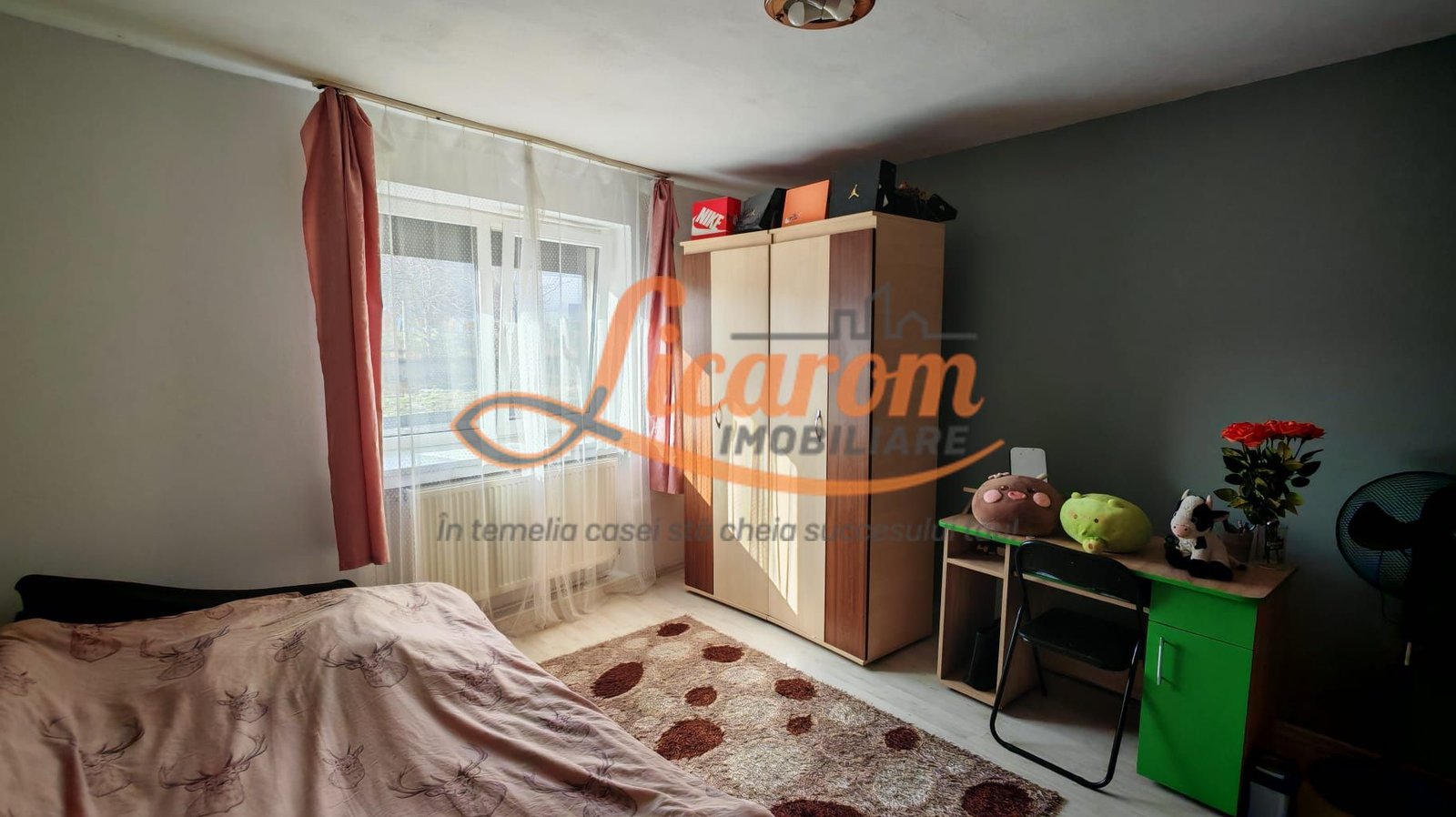 6be61c031442481583426c832c789e89-1