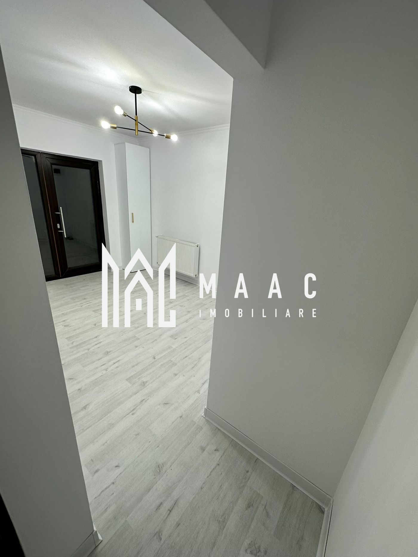 SPATIU COMERCIAL RENOVAT|CENTRALA TERMICA PROPRIE| OSTROVENI