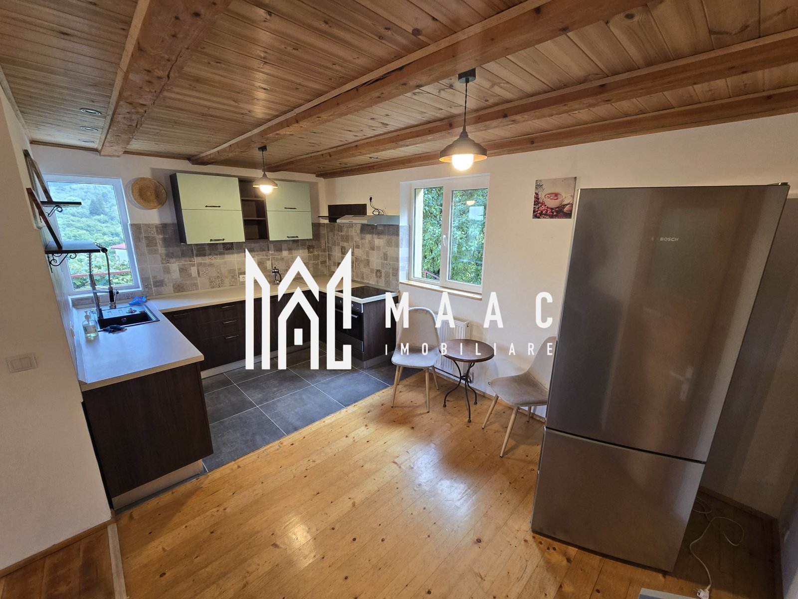 6efd87f7372648b68ff0053bcc857528