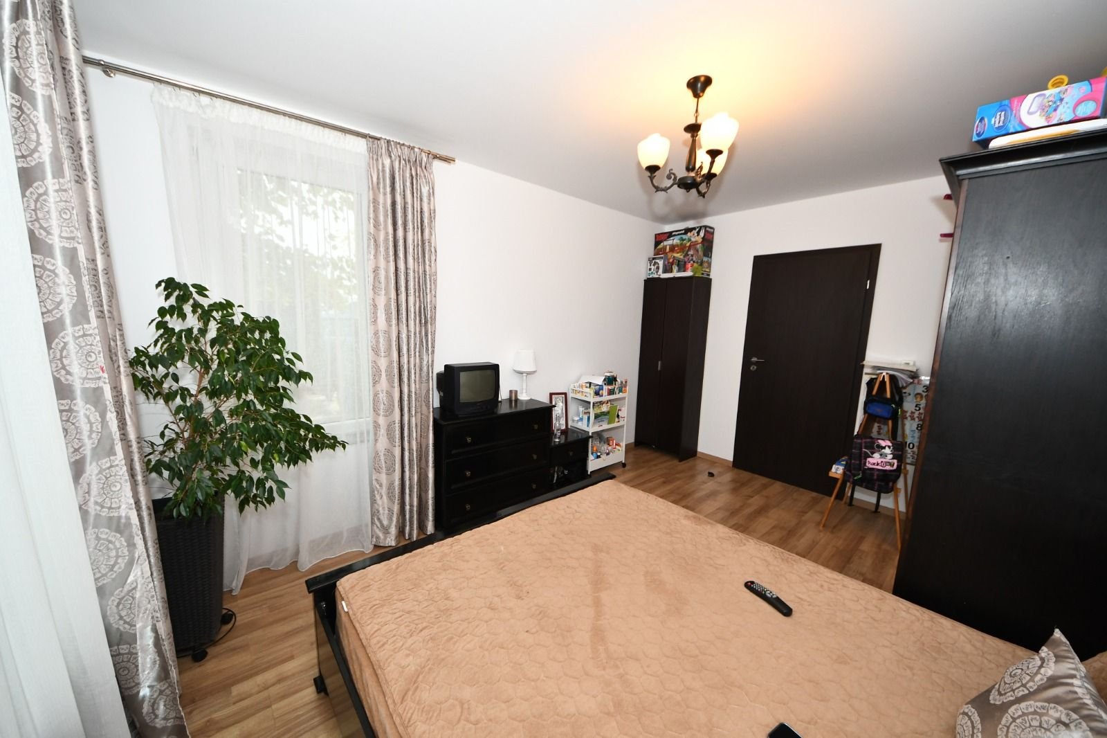 71d059c6873047109007567d0dff32d2-1