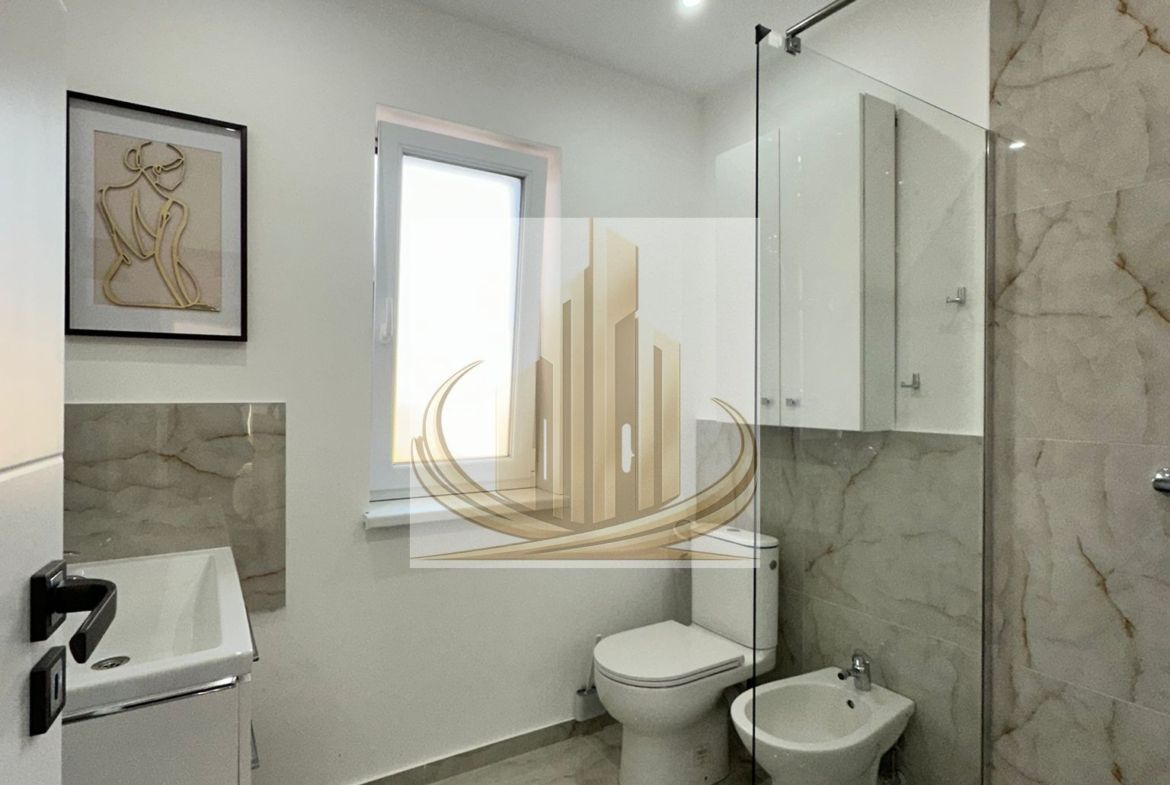 Apartament 3 camere, prima închiriere, 95 mp – terasă mare, Dumbravita