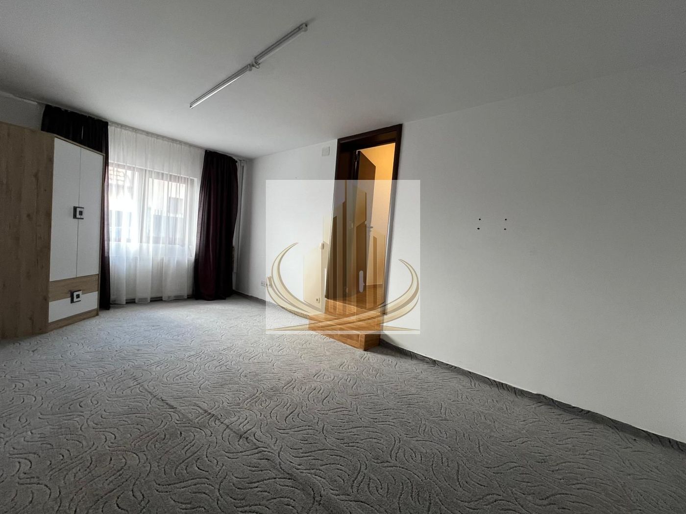 Casă individuală, 115 mp – Dumbrăvița, zonă liniștită, aproape de lac