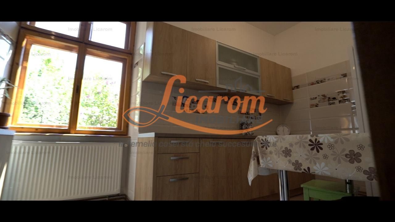 866bf47bb12e4996b238bbcc1ecdb21d