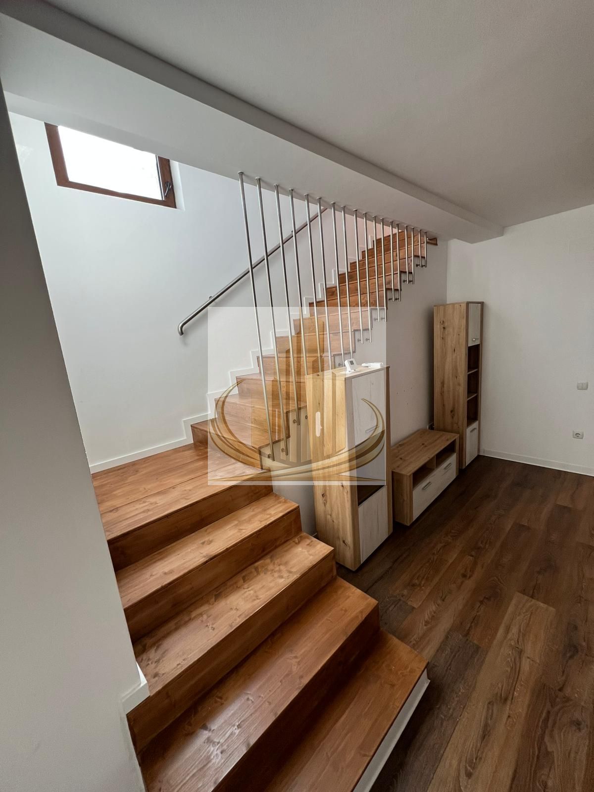Casă individuală 3 camere, 100 mp – Dumbrăvița, aproape de lac