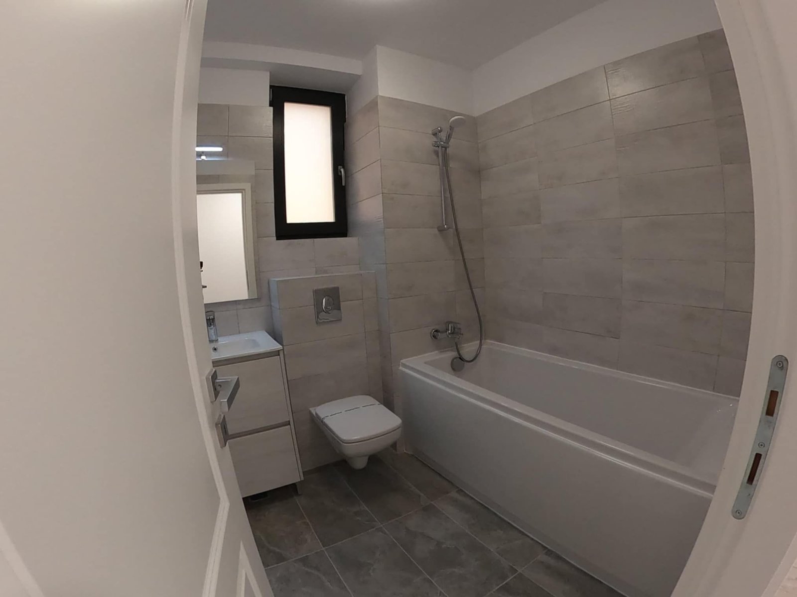 947a84e9dac24fe69d7d000abac65987