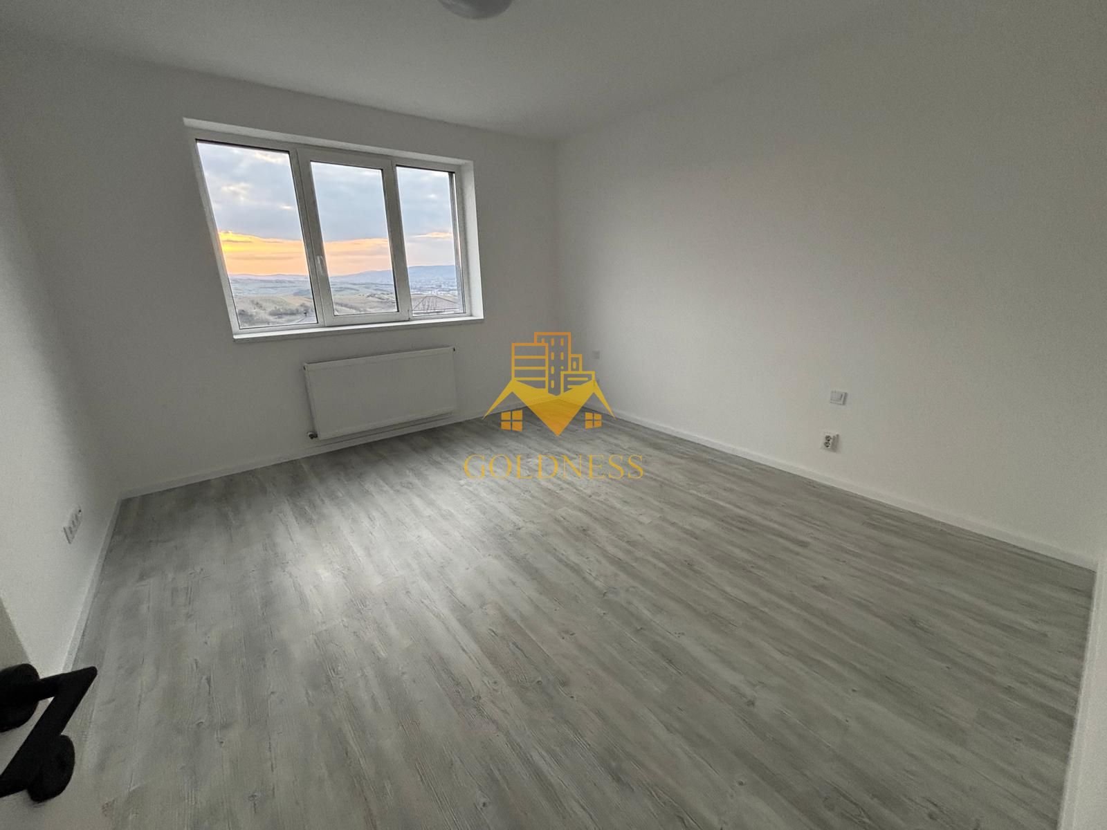 964540a92e984ae89f34203369c25e74