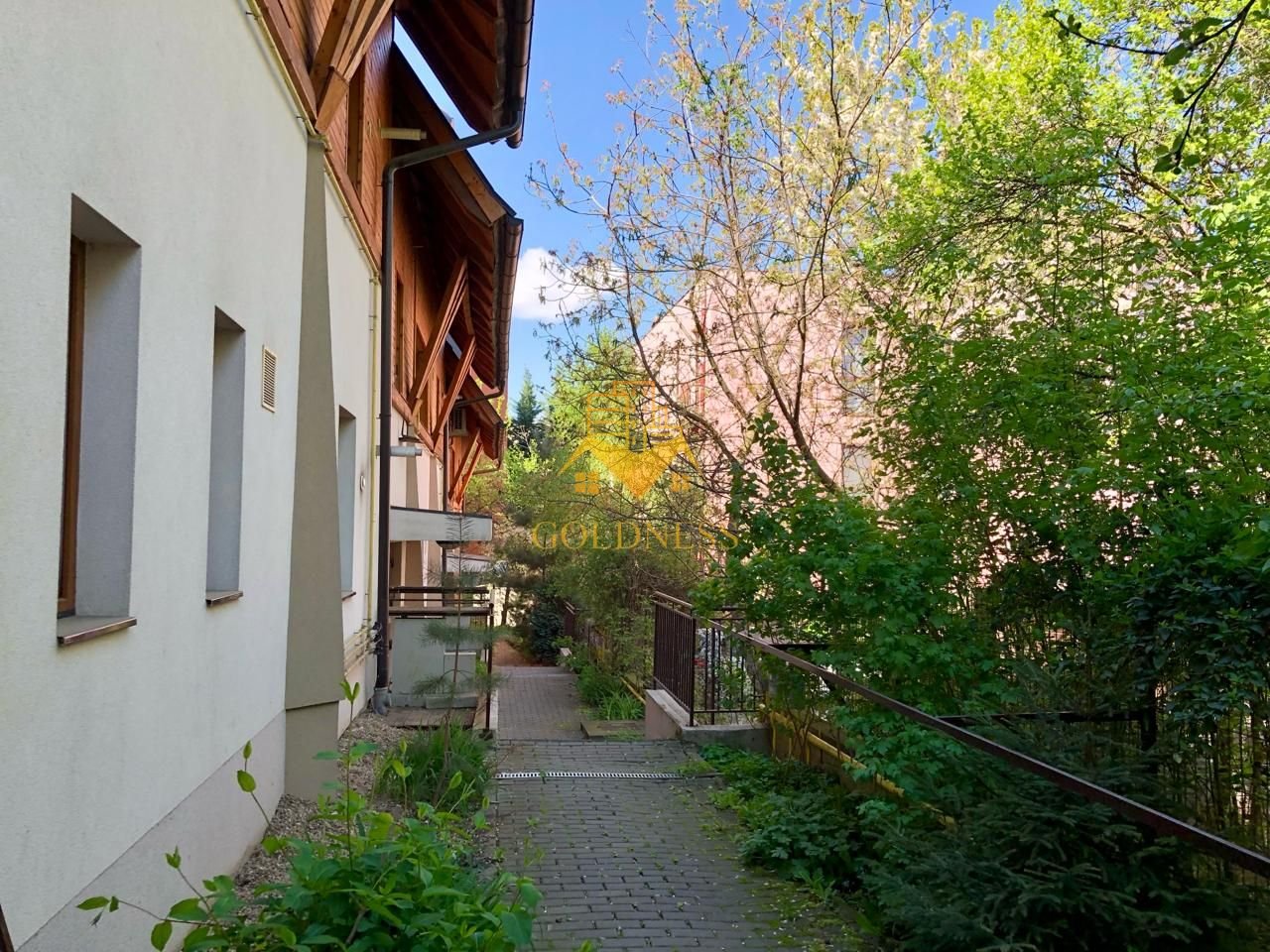 9dd432ceabe04b7ba7fa95ad79f84cd9