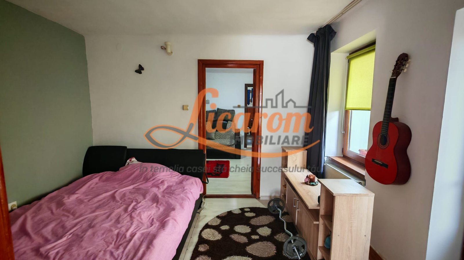 9decce1f918b49dc9723eaafc190a4b3-1