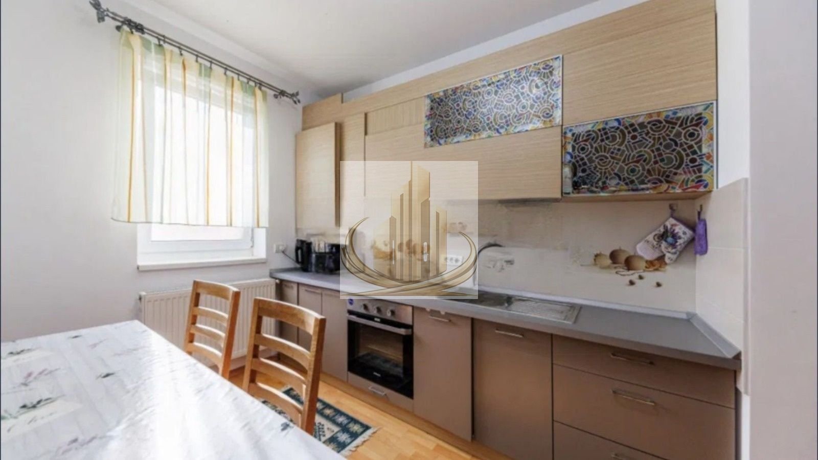 9eae7f868f0a43c5b2d4df946497852d