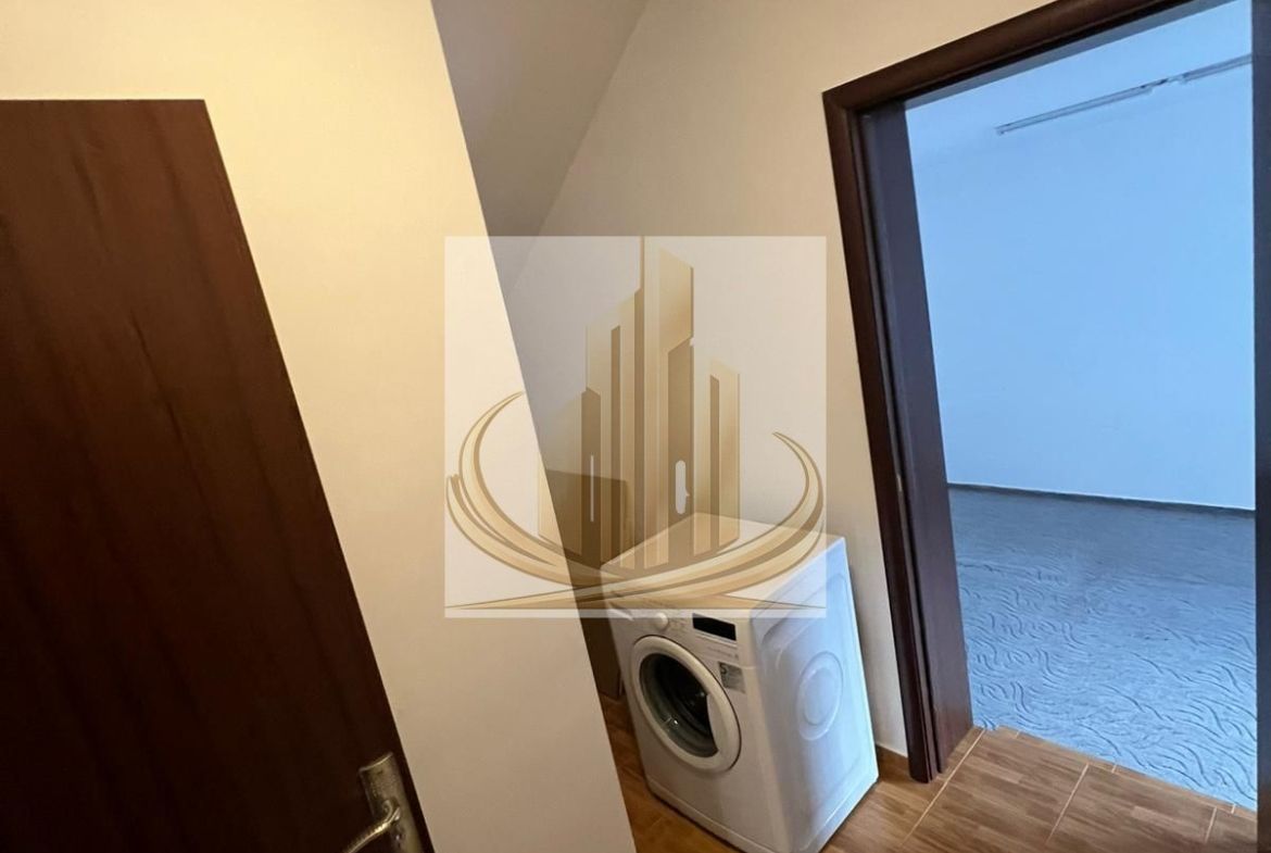 Casă individuală, 115 mp – Dumbrăvița, zonă liniștită, aproape de lac