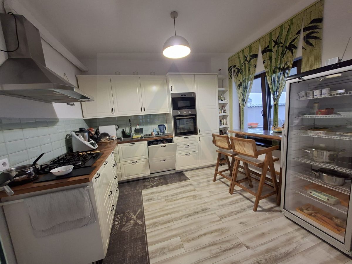 Casa individuala premium cu teren 480 mp in Cartierul Primaverii