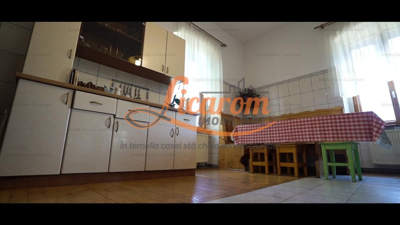 a7b22a4273e44c45a9d70d8685ee8a58