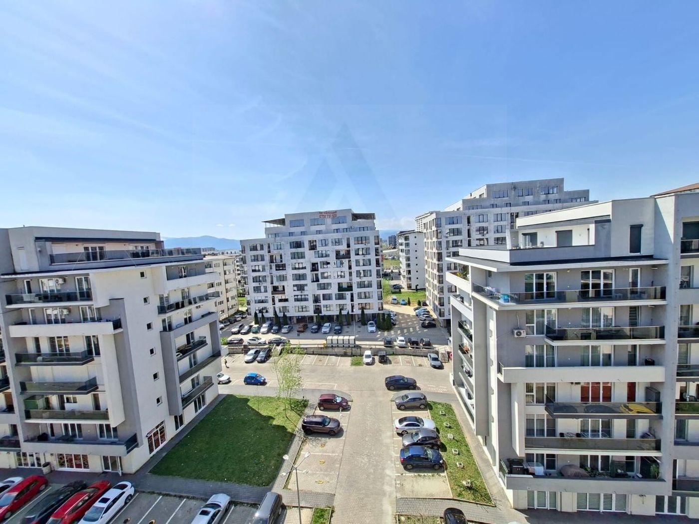 Penthouse modern 101 mp 2 bai terase 40 mp si 2 parcari pe Dna Stanca